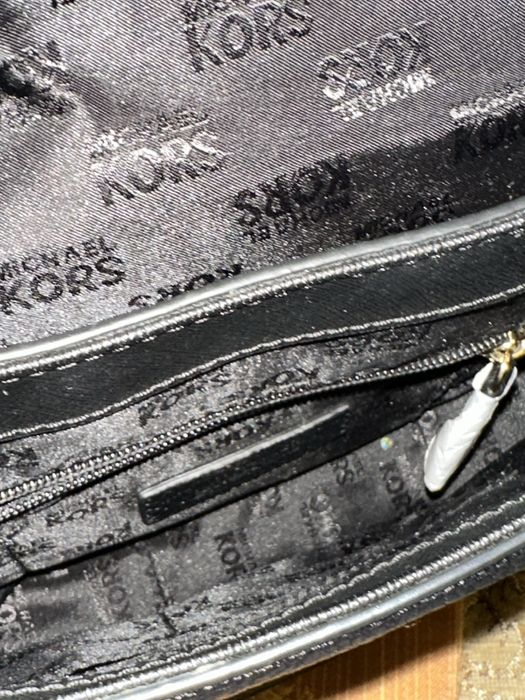 Продам сумку Michael Kors