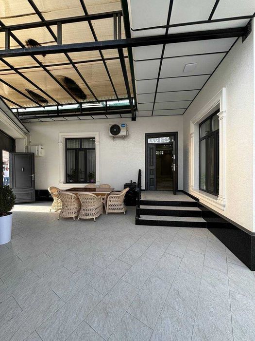 ПРОДАЕТСЯ ДОМ на Карасу 6 Соток: 3 Общая площадь: 170кв.м