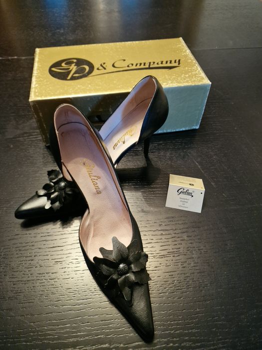 Pantofi din piele Guban