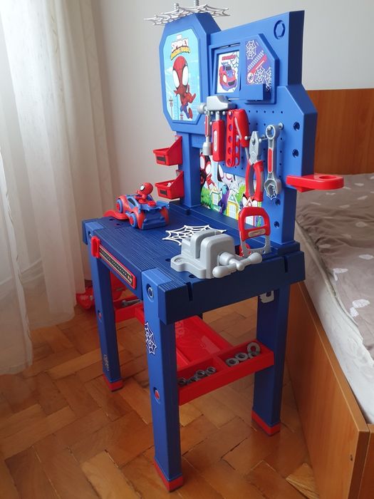 Atelier lucru Spidey Bricolo Center Marvel Smoby - tobogan+mașină