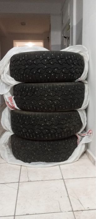 Продам зимние шины