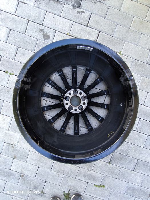 Джанта Мерцедес W223 AMG