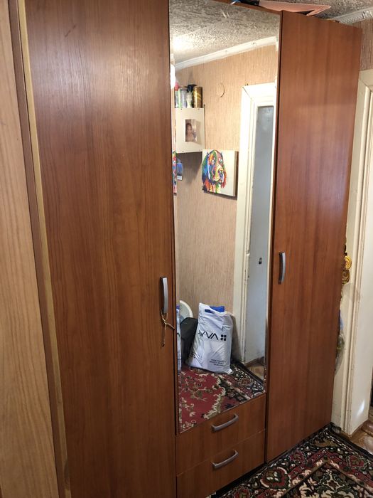 Продам шкаф