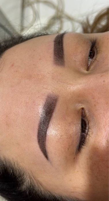 Увеличение губ // Перманент бровей и губ