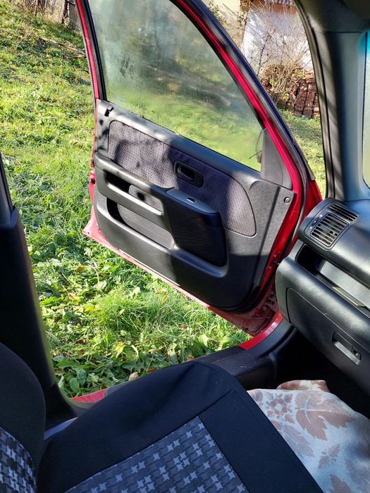 Хонда CR-V  на ЧАСТИ