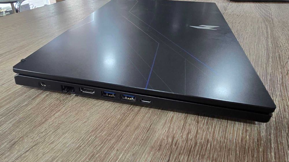 Лаптоп Acer Nitro V15 / RTX 5060 /32 RAM/ 1TB M.2 NVMe SSD /Intel i9 /