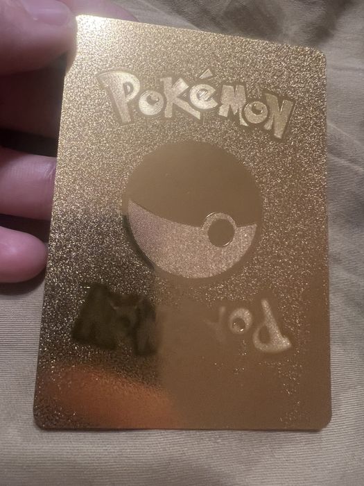 Продам фишки Покемон