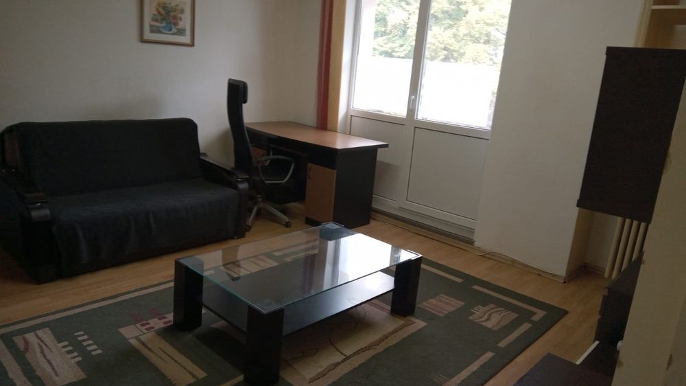 Proprietar. Apartament ultracentral, et.1, English Park