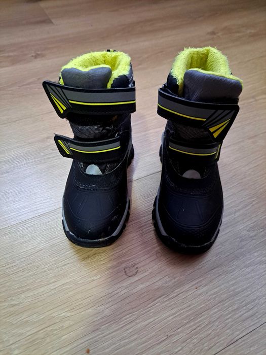 Детски ботушки за момче