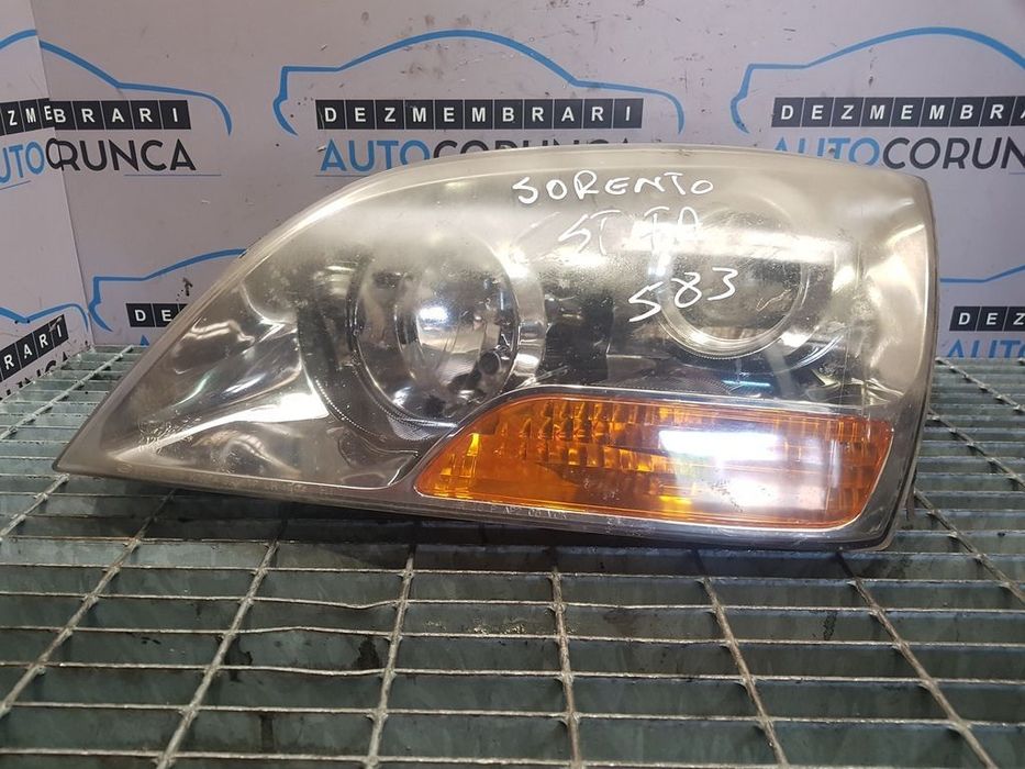 Far Stanga Kia Sorento 2002 - 2009 SUV 4 Usi (583) Fara xenon