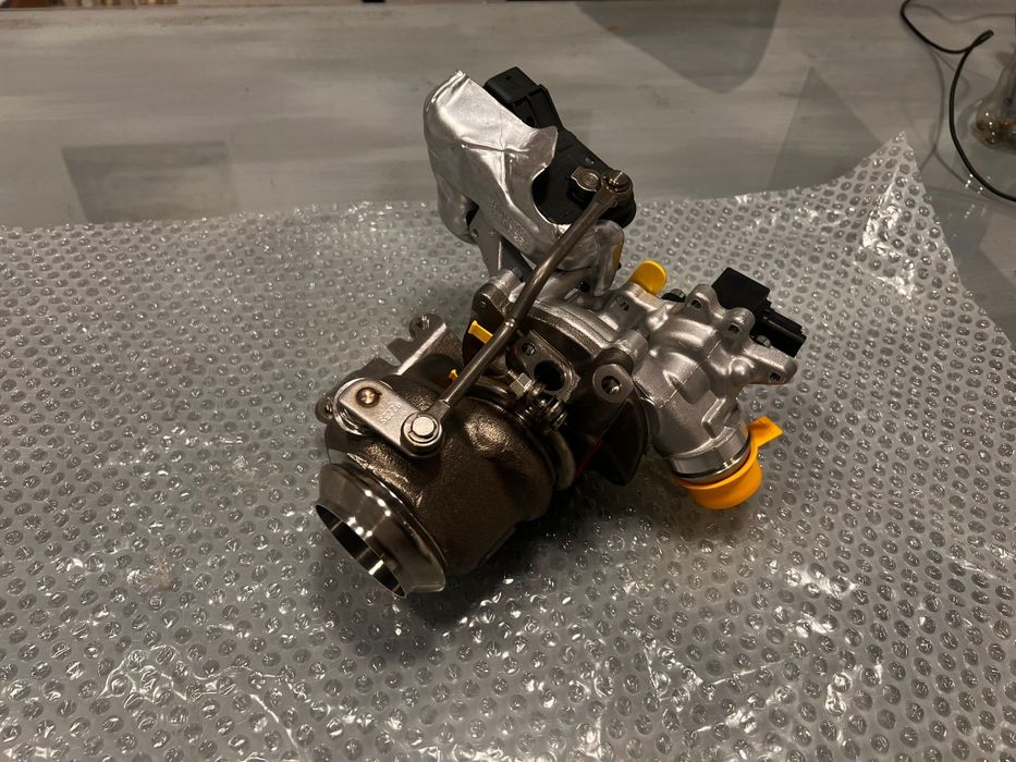 Vand turbina pentru motoare de 1.0 tce Dacia/Renault kit montaj inclus