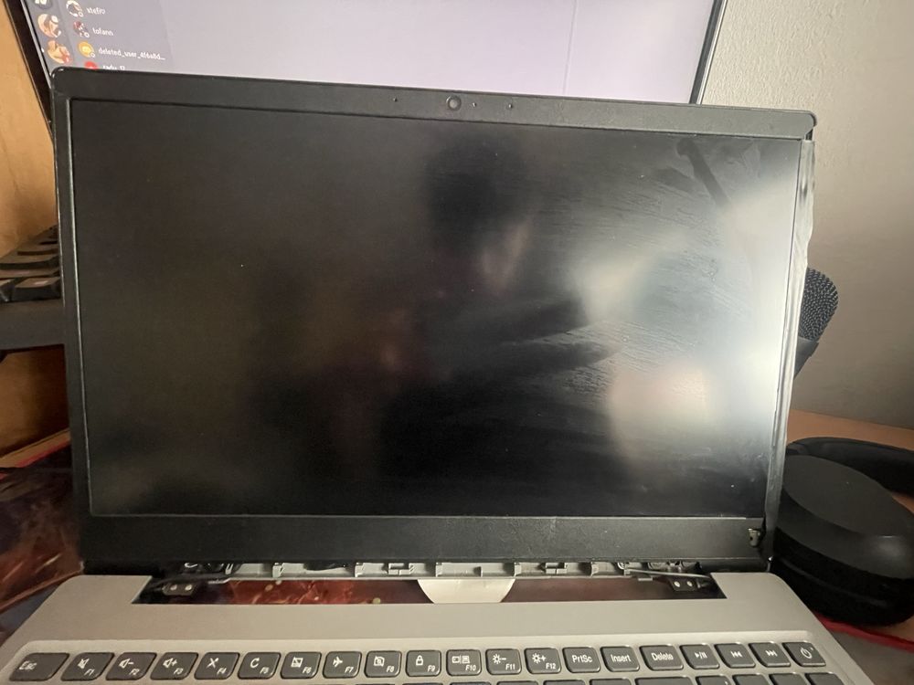 Vand laptop lenovo