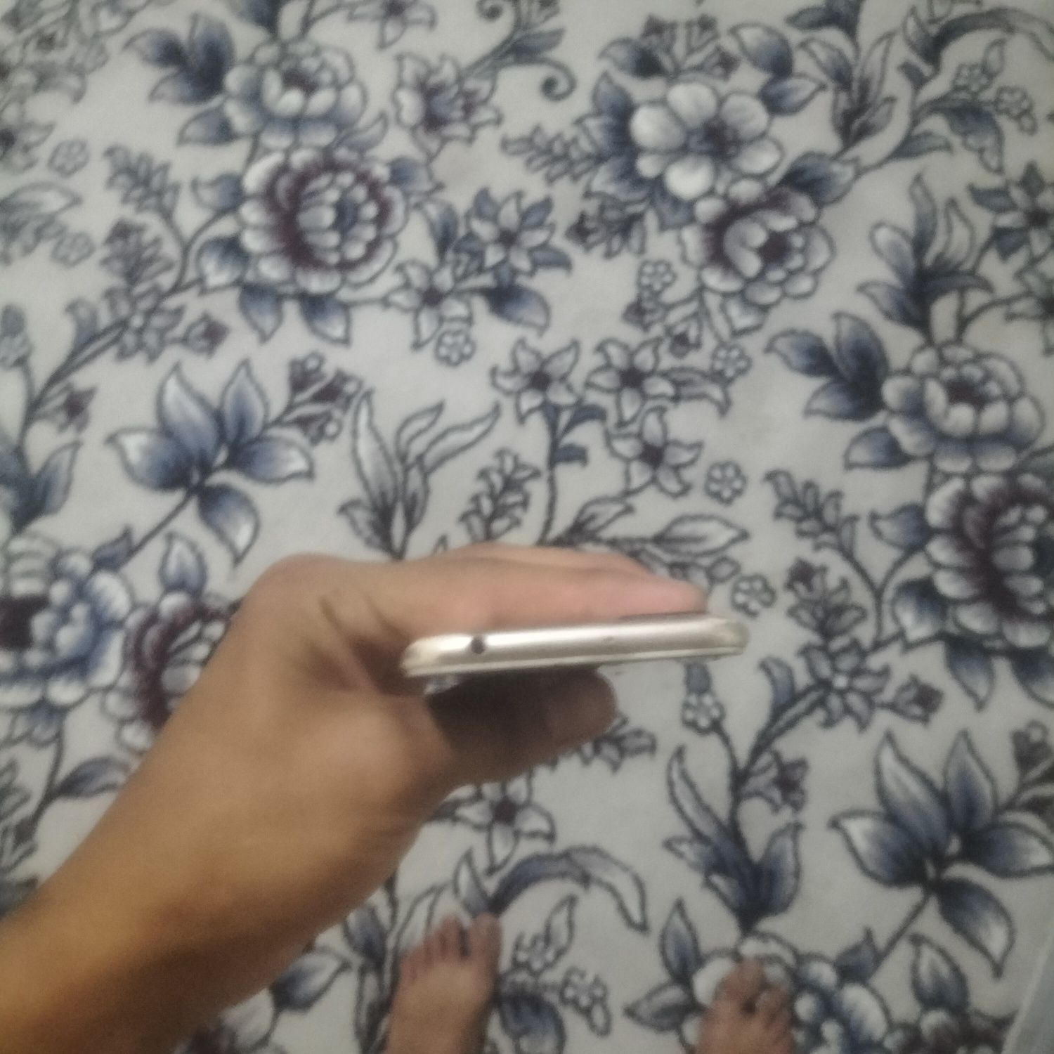Redmi 6 yaxshi holatda