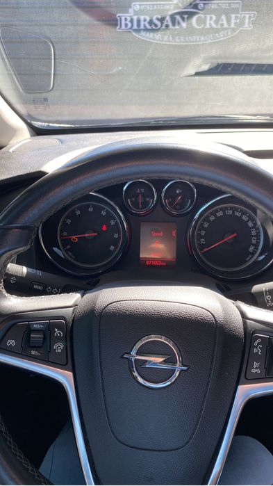 Vand Opel Astra J 2013 1.4 turbo 140cp