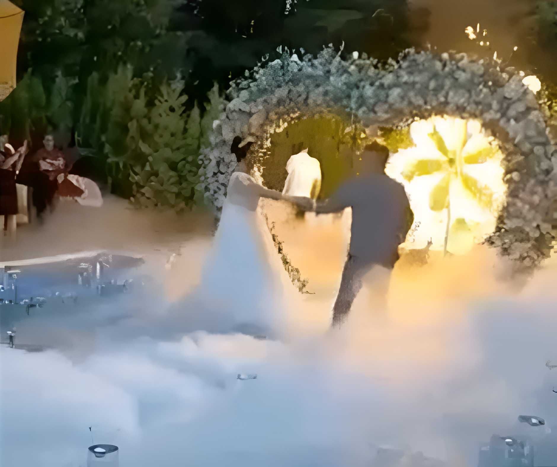 Fum, baloane explozive, cu fum, artificii, oglinda magica, Vogue box