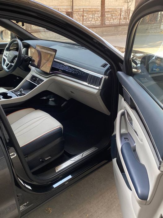 Byd chempion 2024 yil 605km Xonor