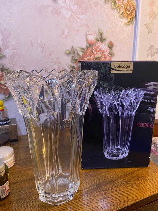 Ваза для цветов стекло