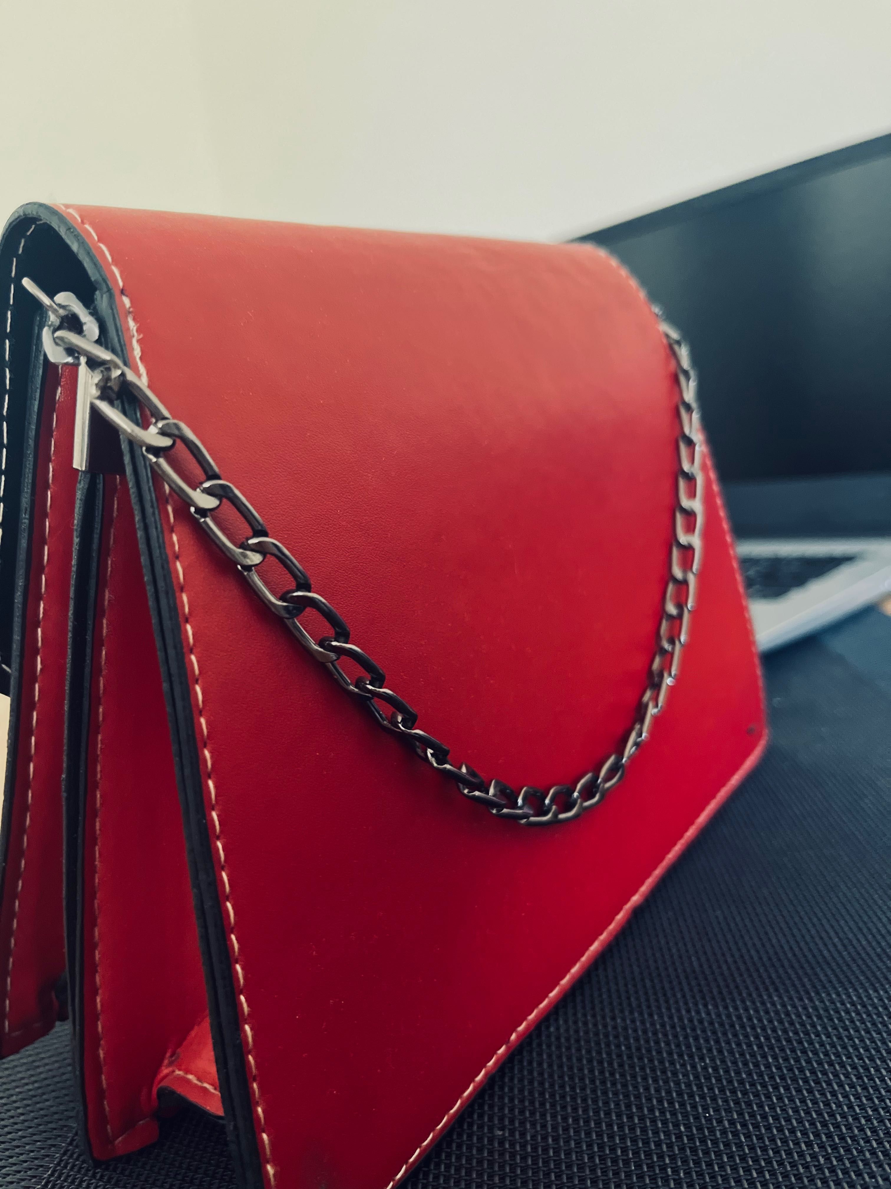 Дамска чанта червена,бордо