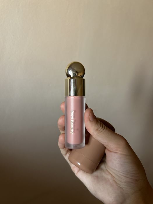Продам новые румяна Rare Beauty и Rhode