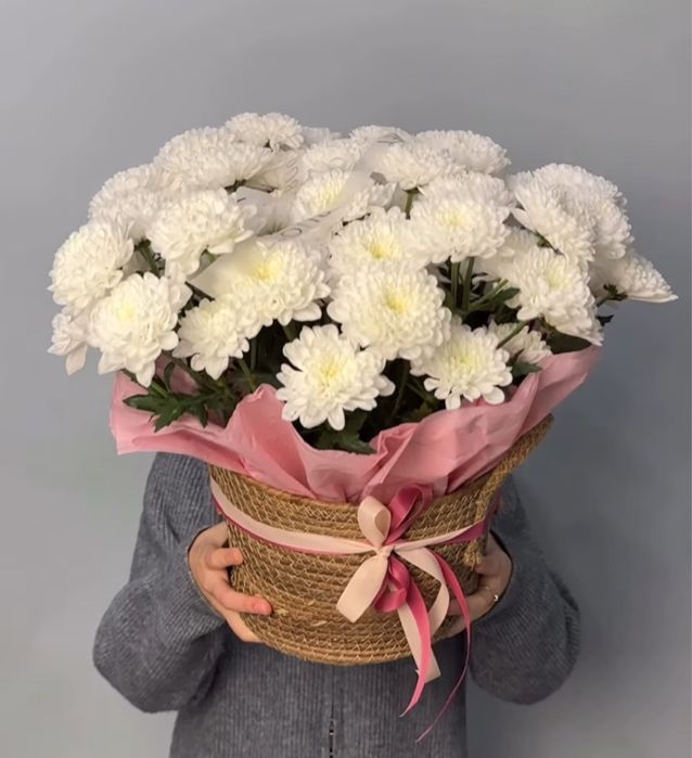 Продам букет в корзине Срочно