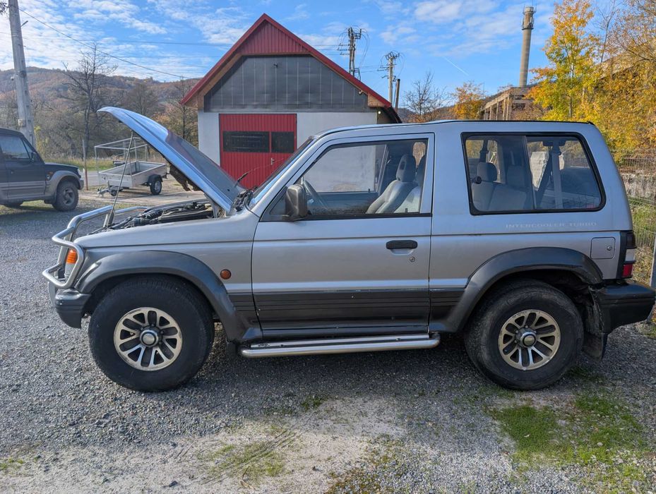 Mitsubishi Pahero, 240k km, 1993, 2.5L, 3 usi, 4x4 SuperSelect