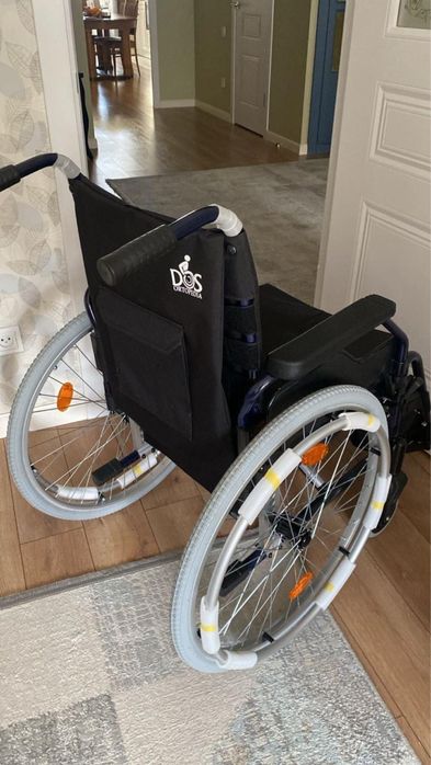 инвалидный коляска