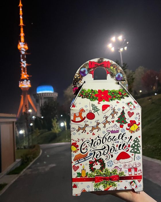 Новогодний подарочный набор для детей и взрослых