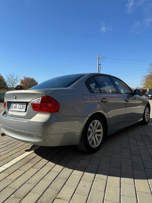 BMW Seria 3 320d e90