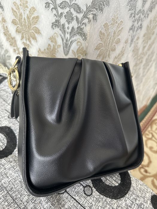 Продам сумочку в хорошем состоянии