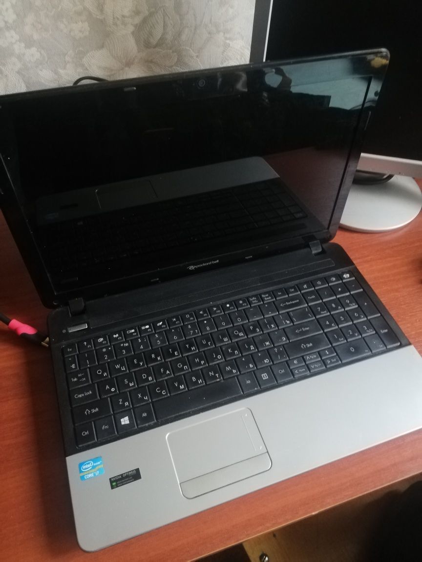 Ноутбук Packard Bell ente11hc