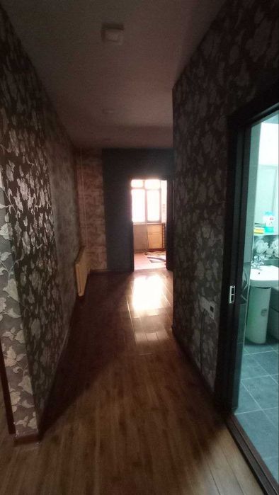 Продаётся квартира в хорошем и тихом районе! Массив куйлюк 5!