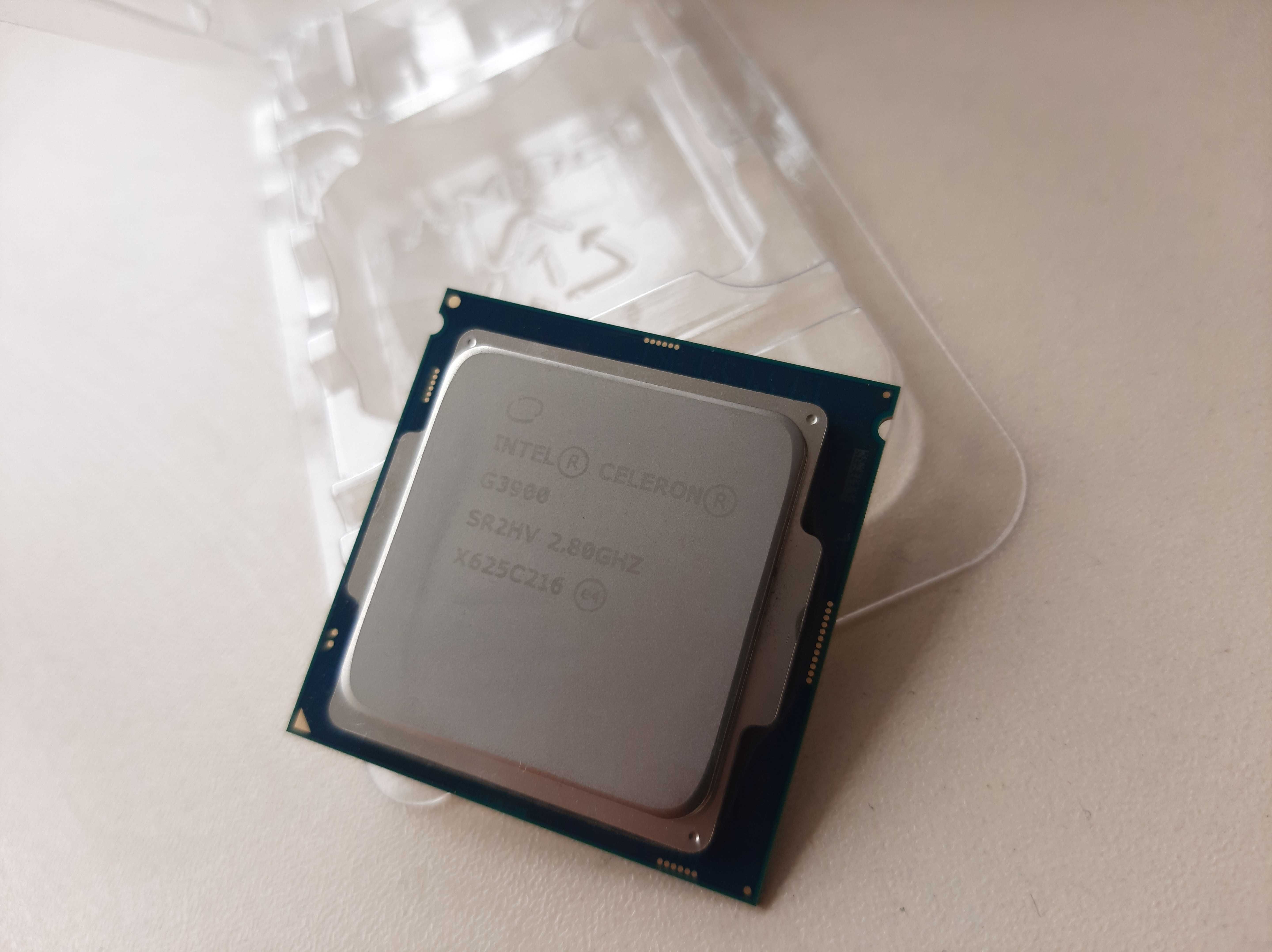 INTEL R CELERON R G3900 SR2HV 2.80 GHZ X625C216 E4 процесор