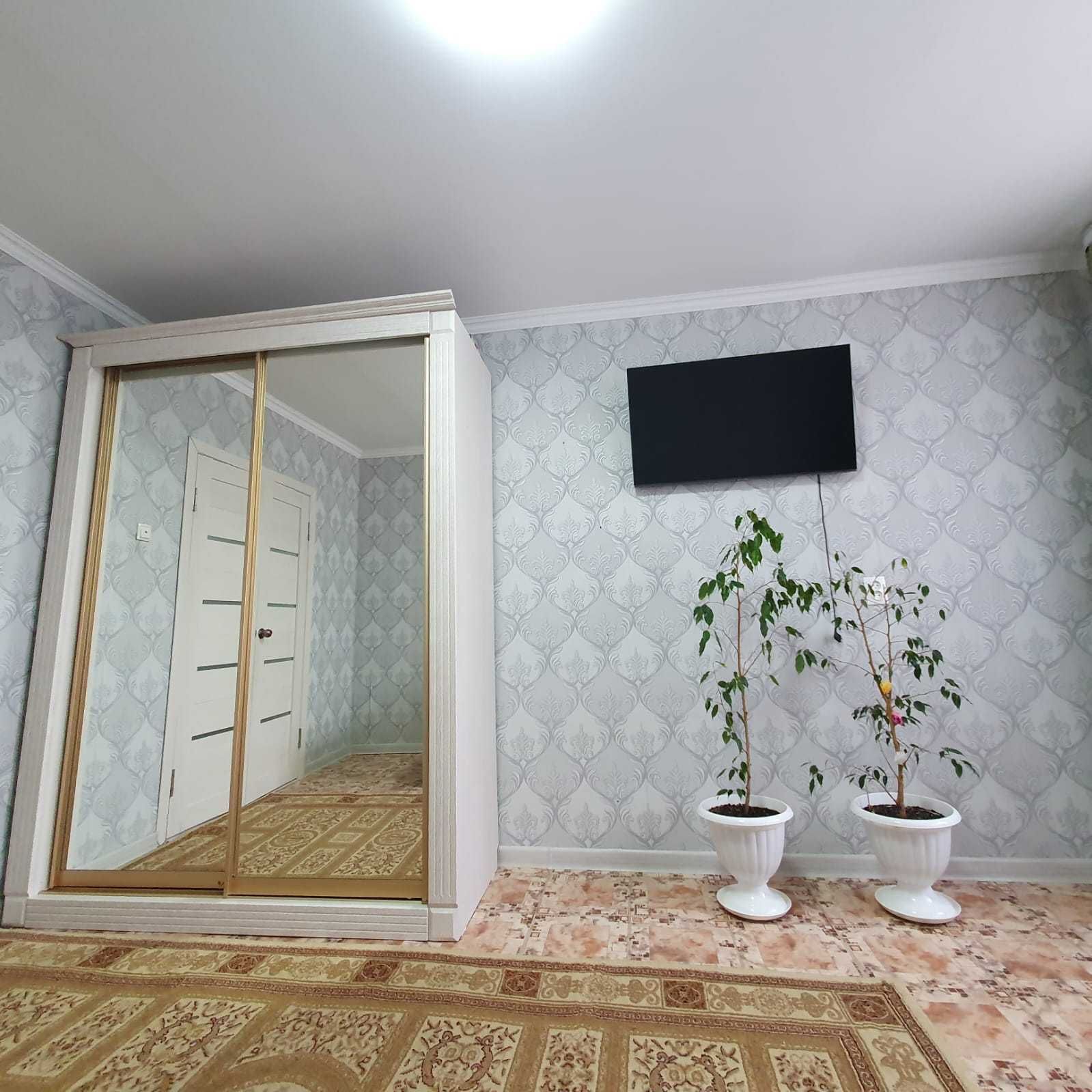 Продам отличную 2х комнатную квартиру по ул.Ломоносова, дом кирпичный!