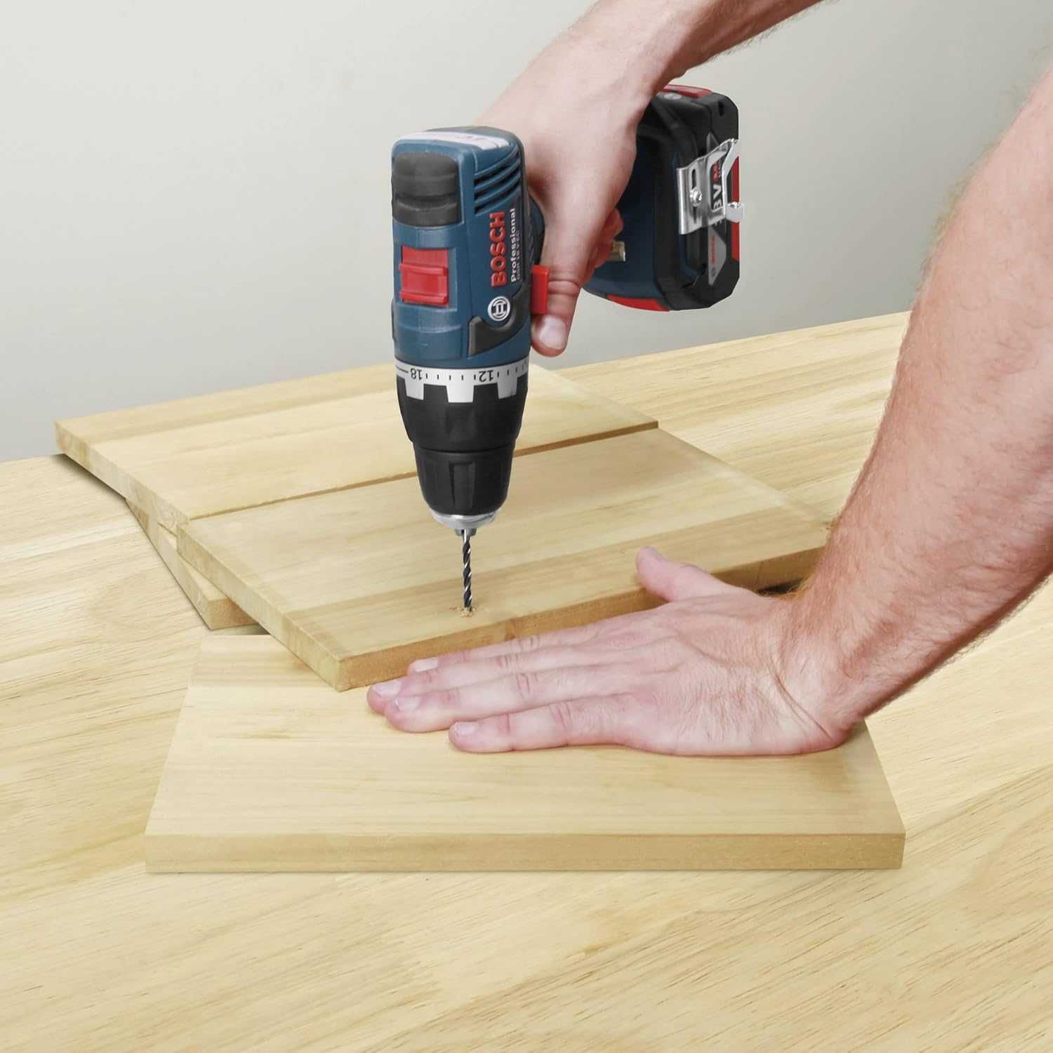 Комплект битове Bosch със свредла, Professional, 103 бр