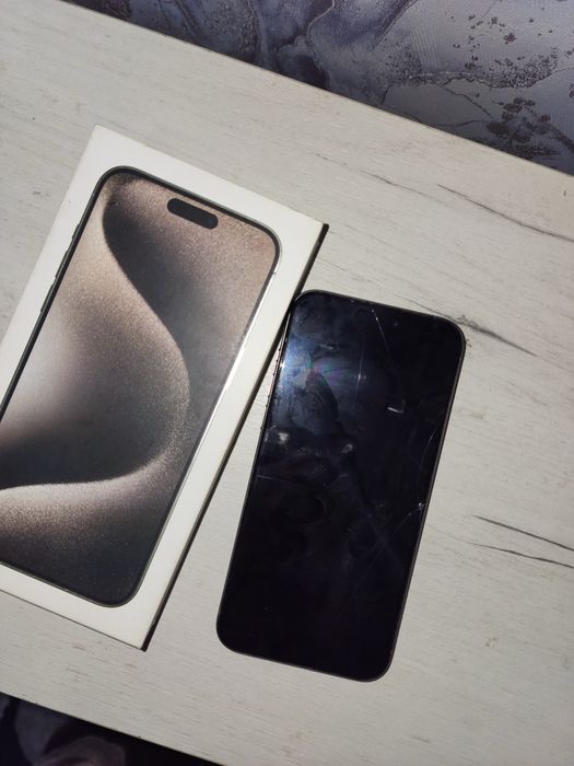 Продаю Iphone 15pro max