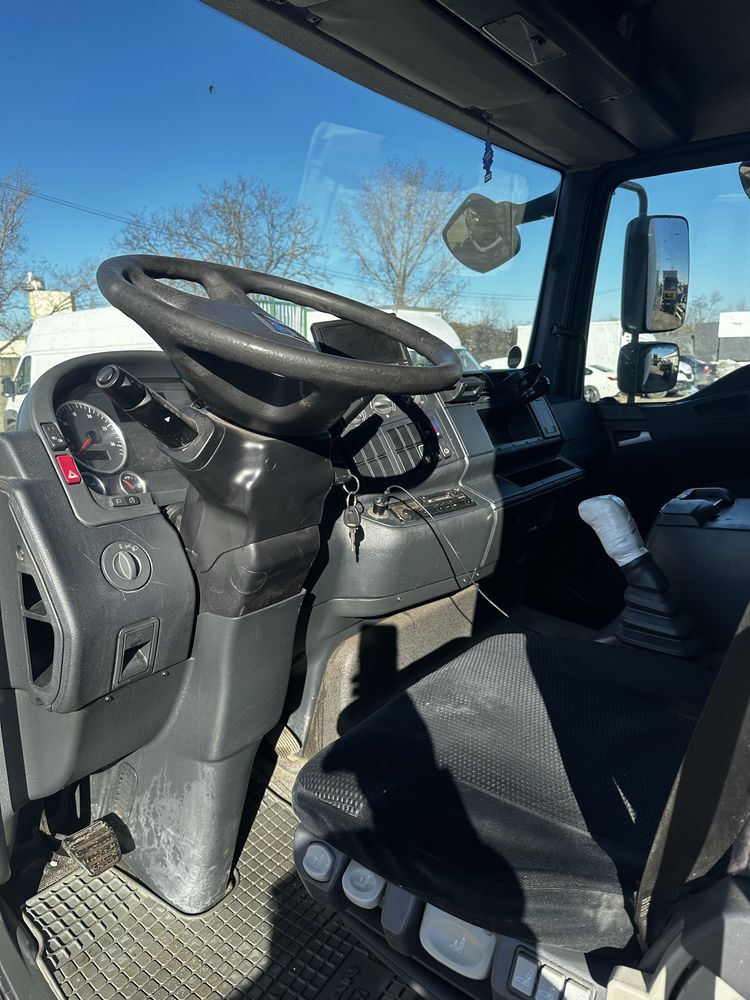 Camion Man TGL 8.180 cub cu lift 7.5 tone