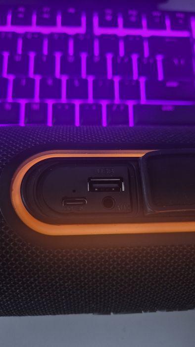 Vând boxă A+ Soundbox 100