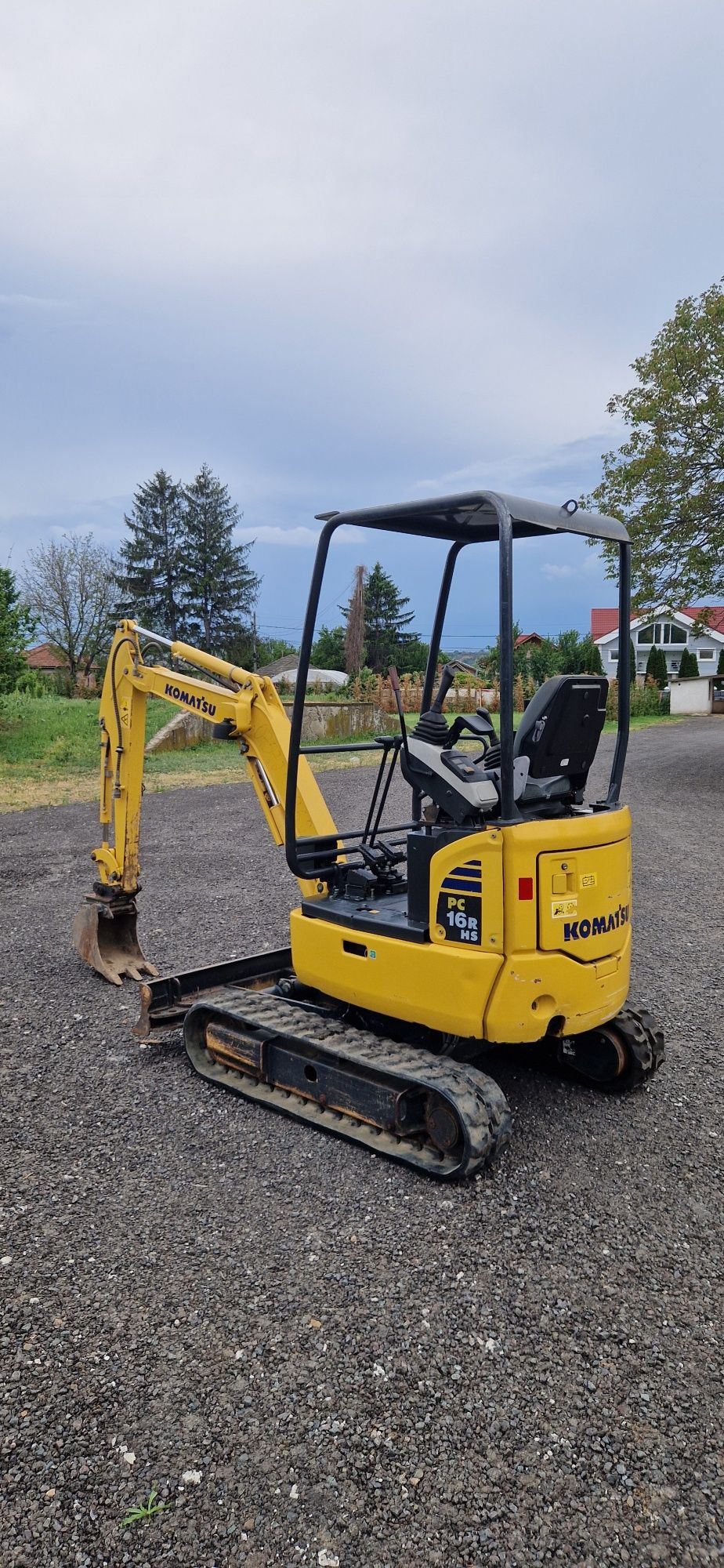 Miniexcavator komatsu pc 16R 1800 kg, jcb, takeuchi, caterpilar,
