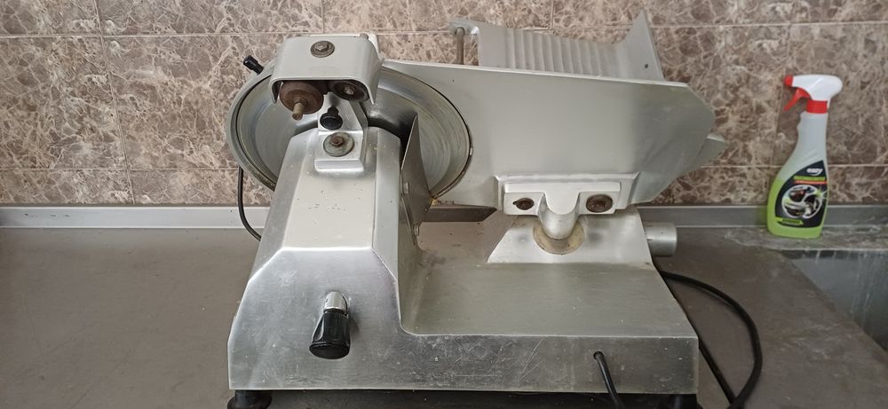 Слайс машина BIZERBA