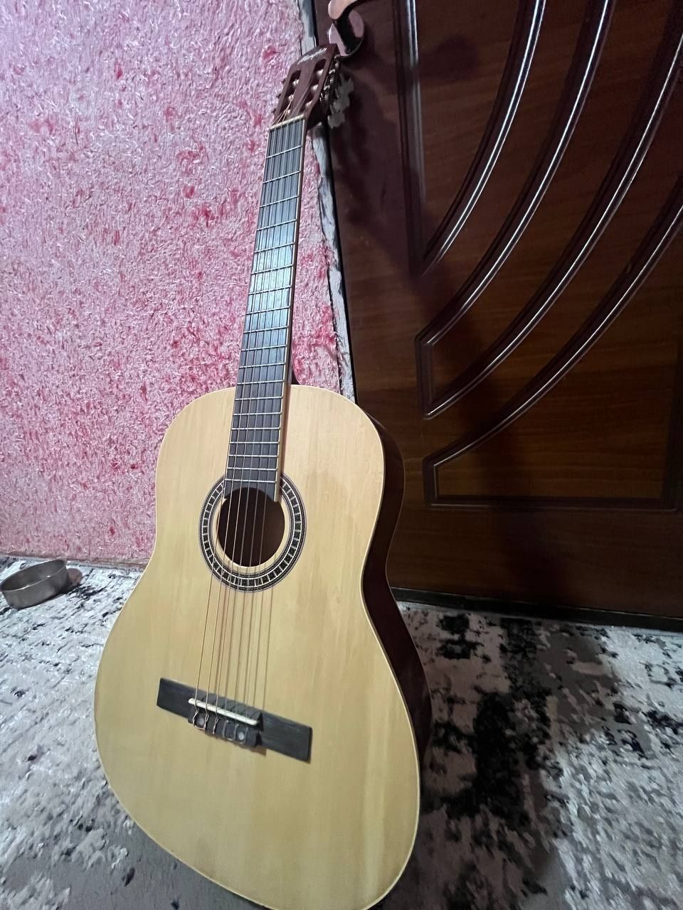 Gitara  Memphis 39