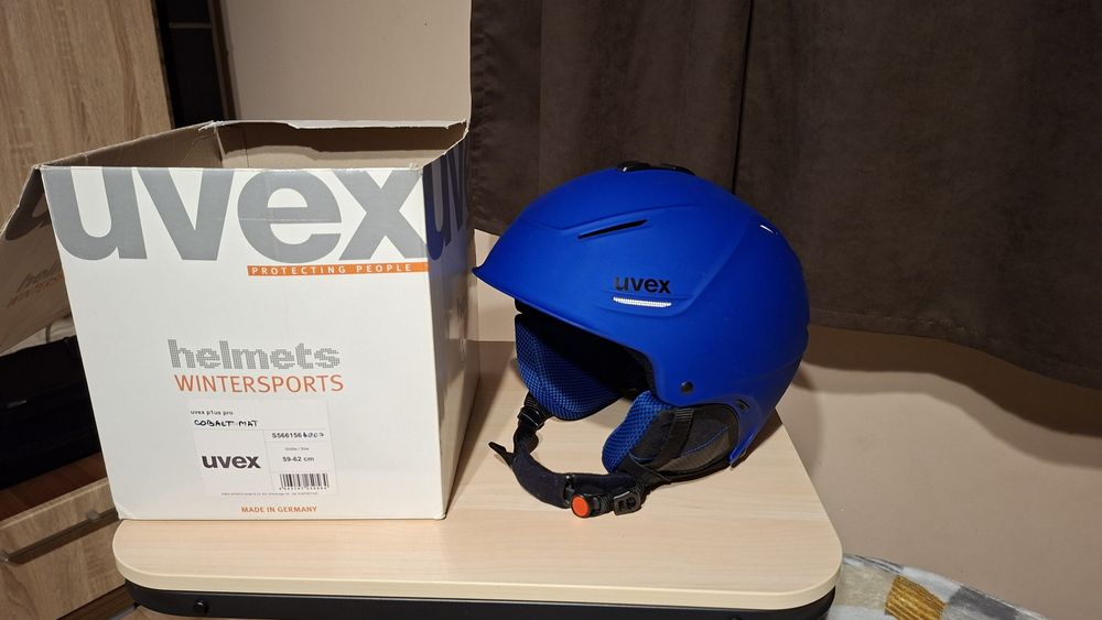 Casca schi Uvex p1us pro mărimea 59-62