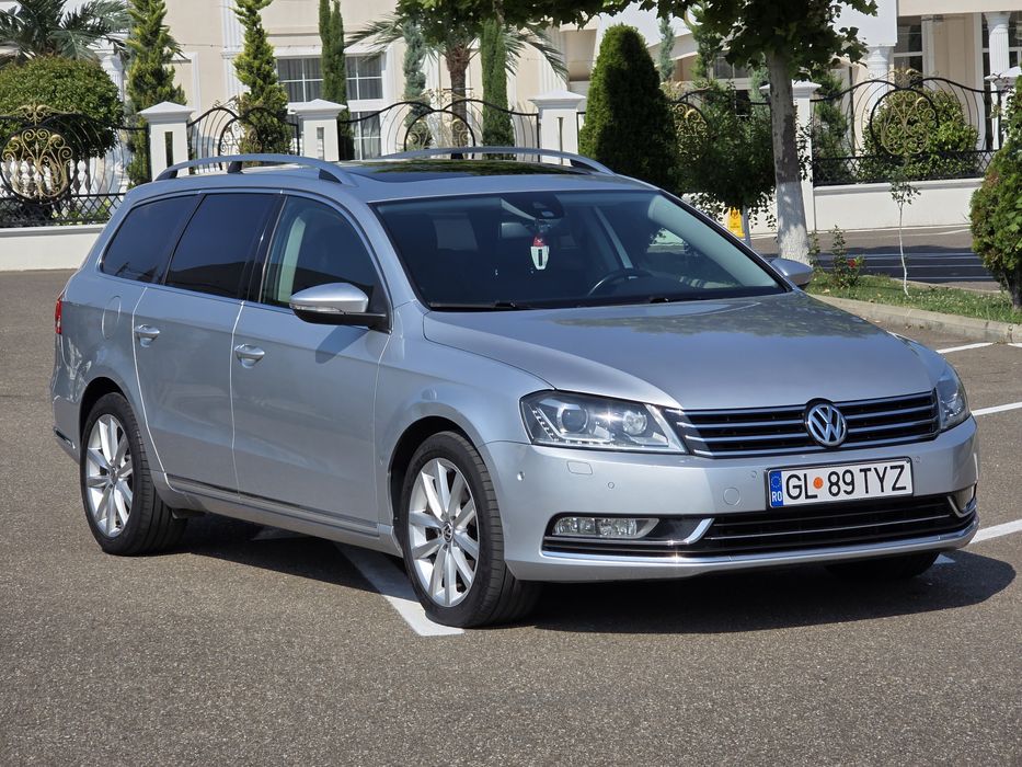 Vând VW PASSAT B7 HighLine Combi - An 2013