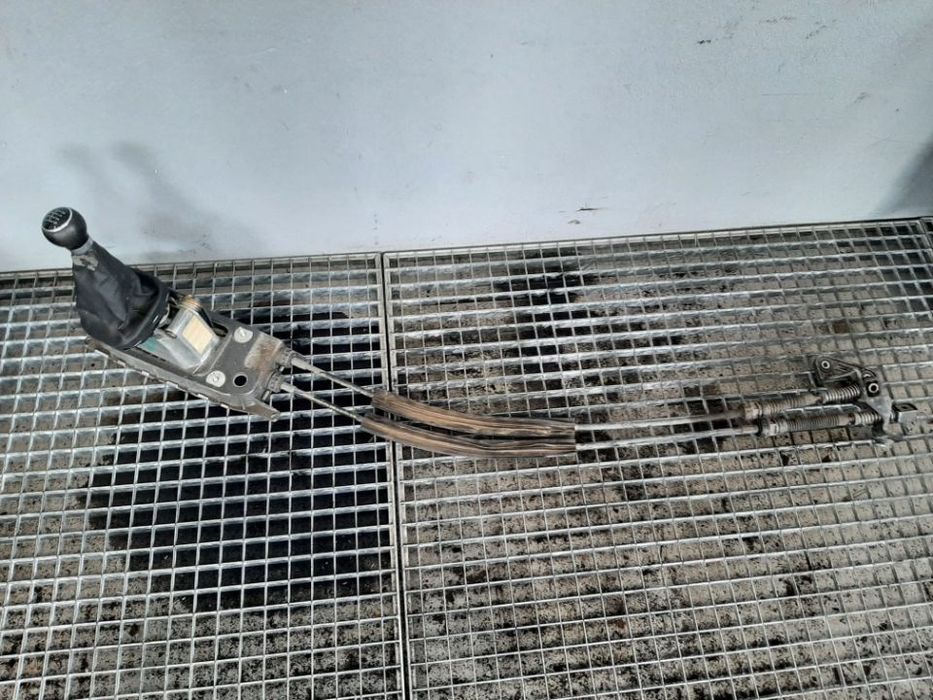 timonerie vw touran 1t  2.0 tdi bmm 6 trepte 1k0711091a