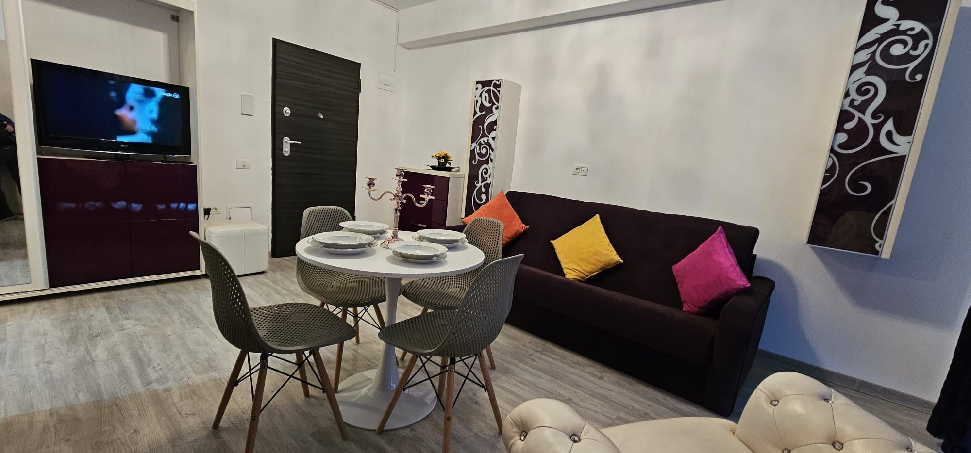 Mai Weekend Cazare Apartament 2 camere, Regim Hotelier Mamaia Constant