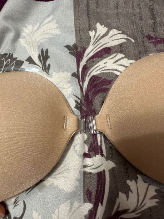 Sutien adeziv H&M B/C