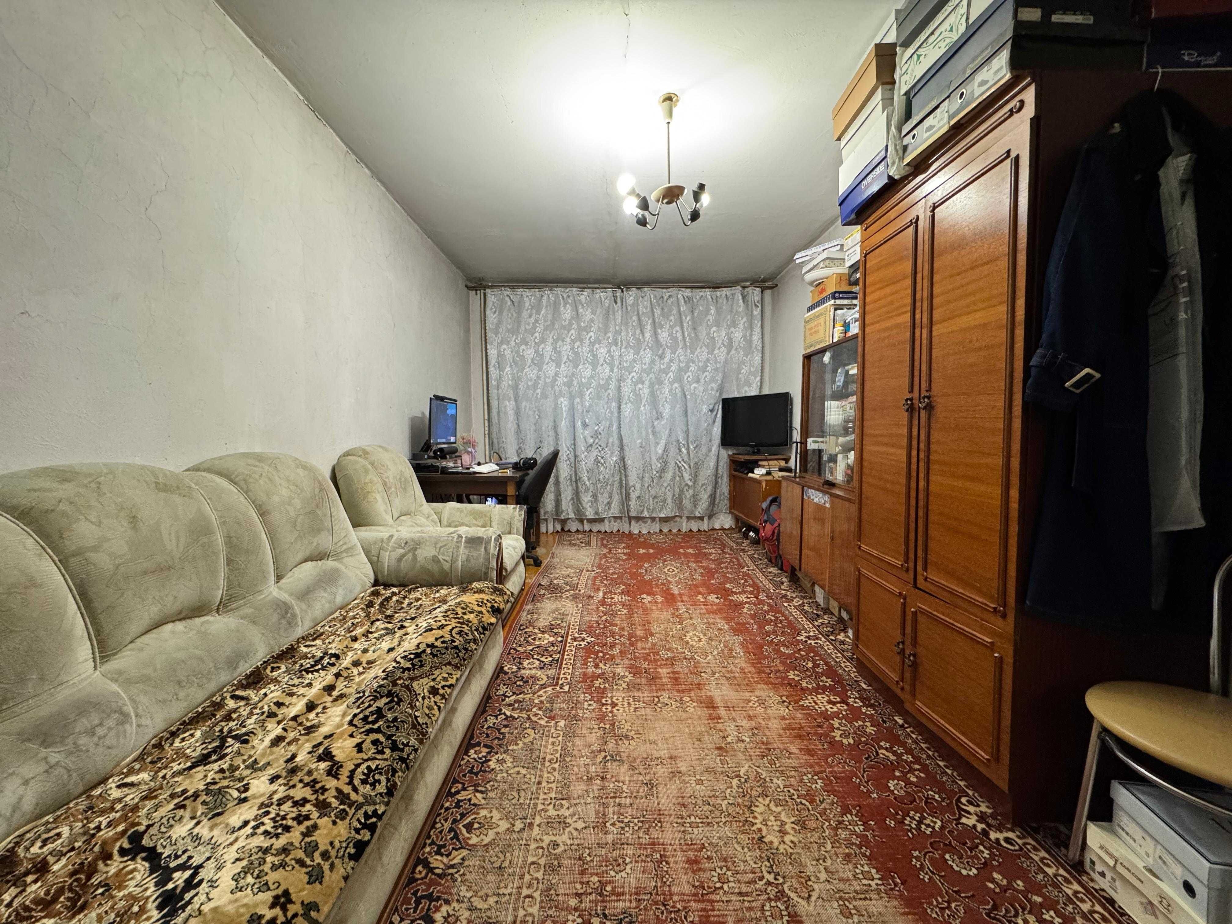 ^Продам 2х комнатную квартиру в Сортировке дом Шестиэтажка!!!