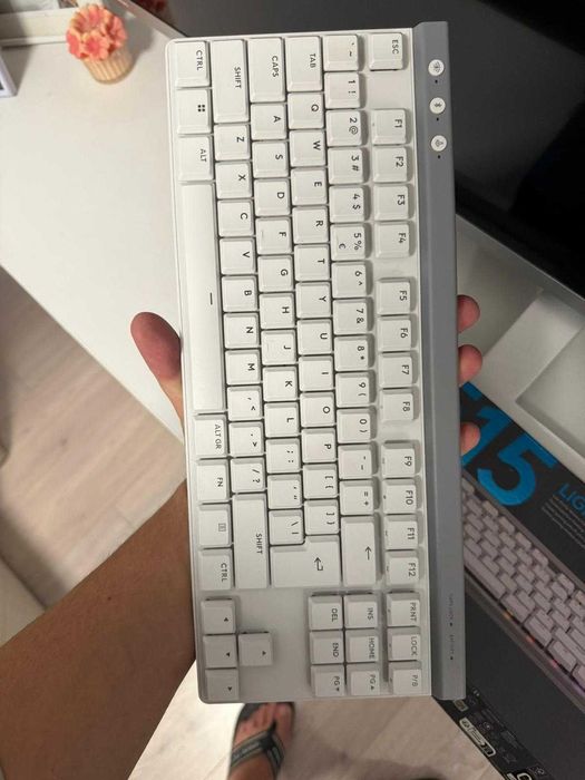 Tastatura gaming Logitech G515 Lightspeed TKL (wireless)