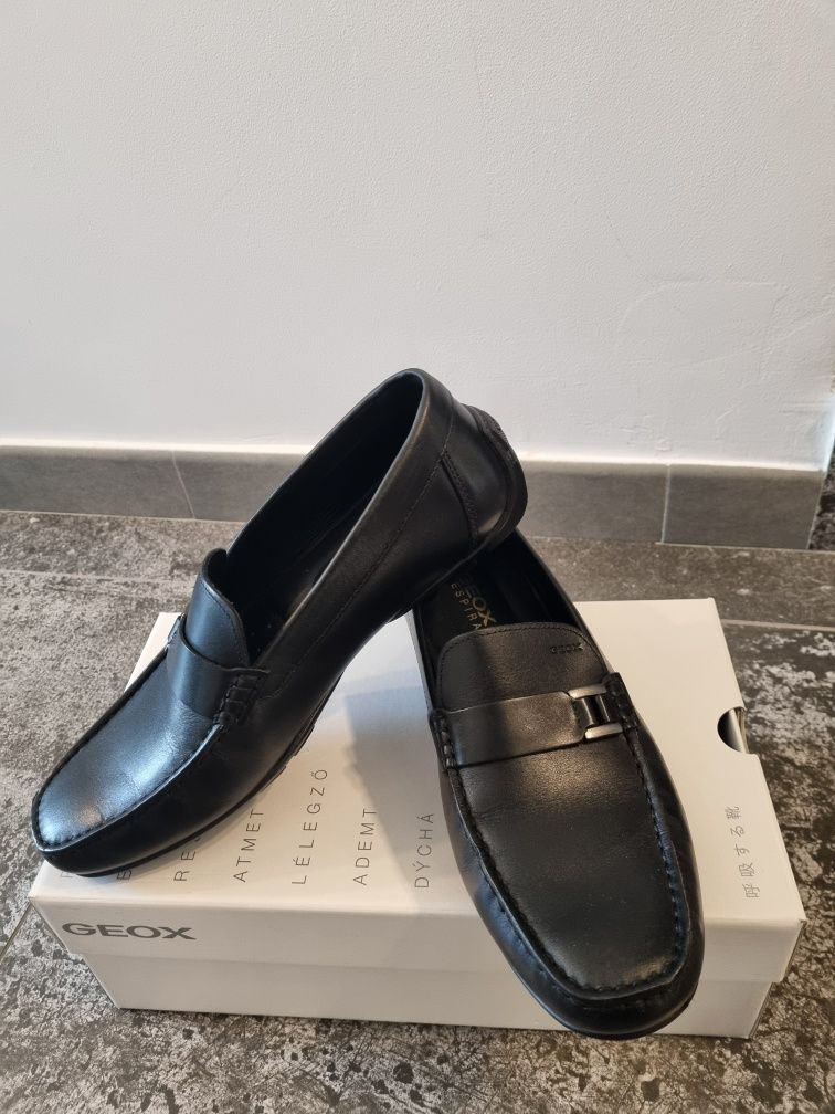 Vand Mocasini Geox din piele culoare neagra numărul 42