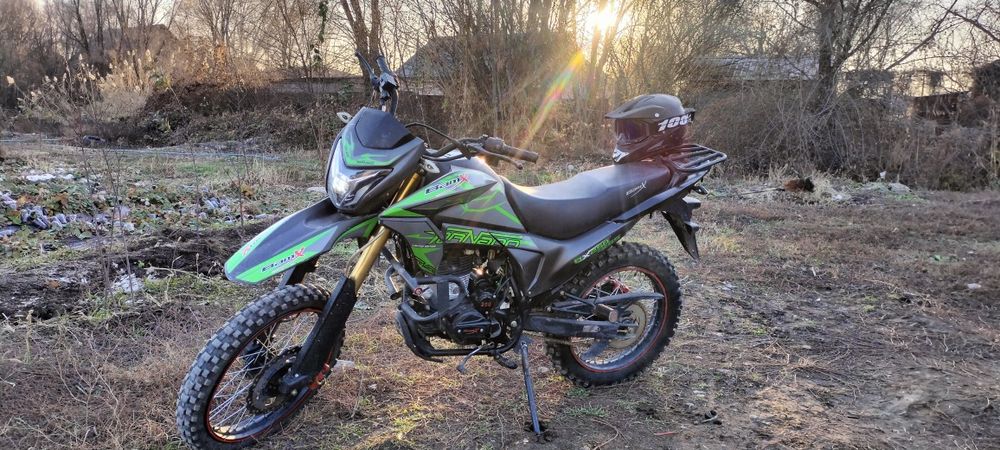 Продам мотоцыкл эндура 250 куб