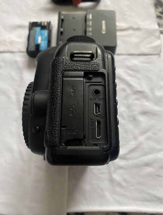 Canon 5D Mark 2 ok